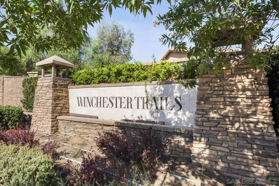 33382 Hitching Post Dr, Winchester, CA 92596