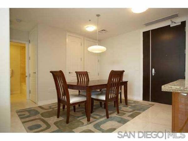 San Diego, CA 92101,550 Front St #402