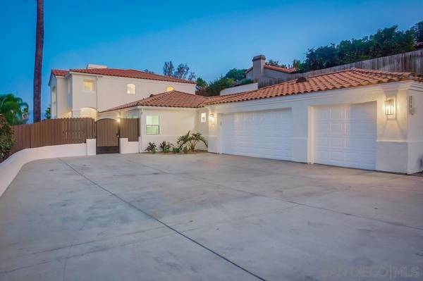 3190 Avenida Hacienda, Escondido, CA 92029