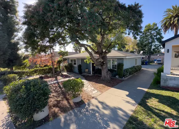 2533 Lincoln AVE, Altadena, CA 91001