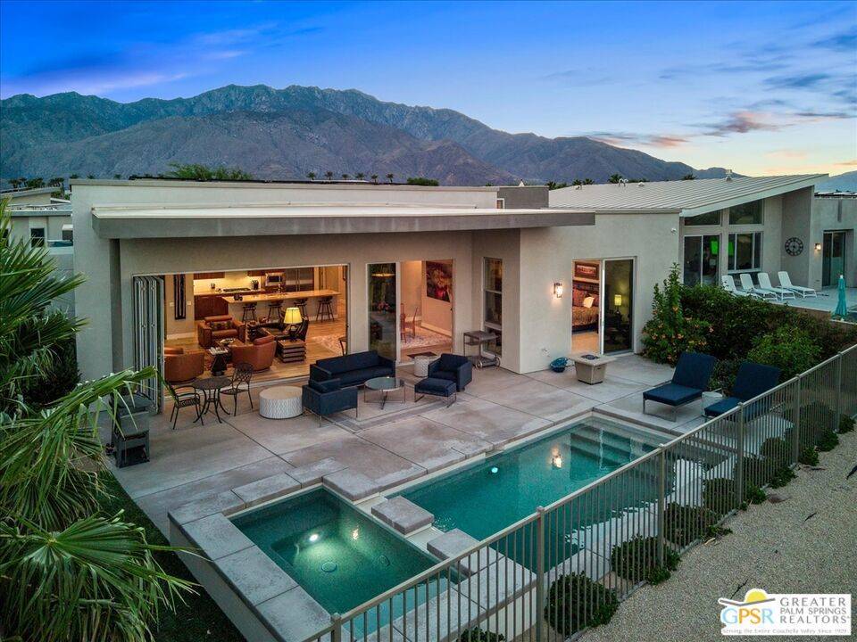 Palm Springs, CA 92262,1220 Celadon ST