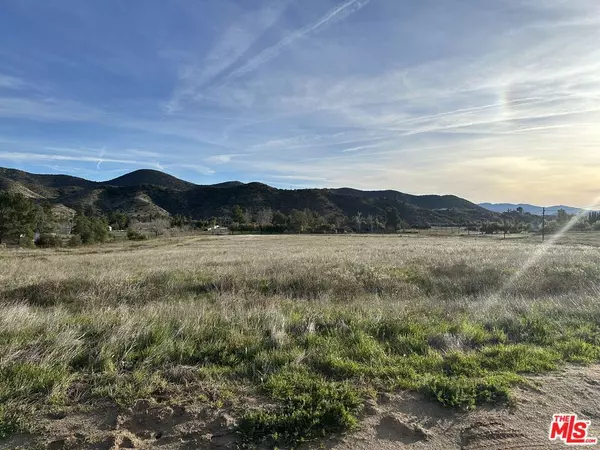 Agua Dulce, CA 91350