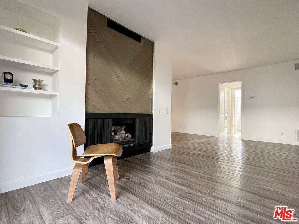 Westlake Village, CA 91361,31570 Agoura RD #1