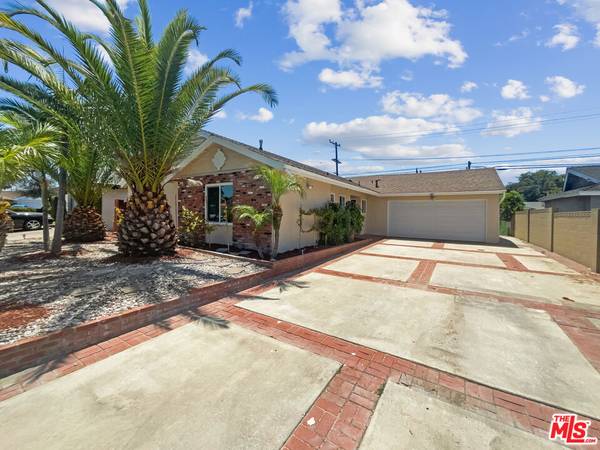 8212 Monticello CIR, Westminster, CA 92683