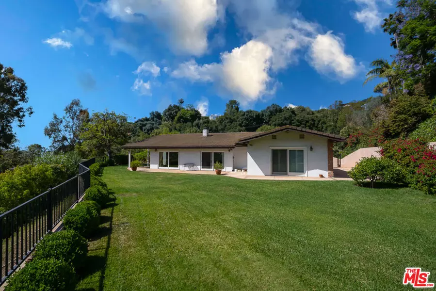 1296 Marinette RD, Pacific Palisades, CA 90272