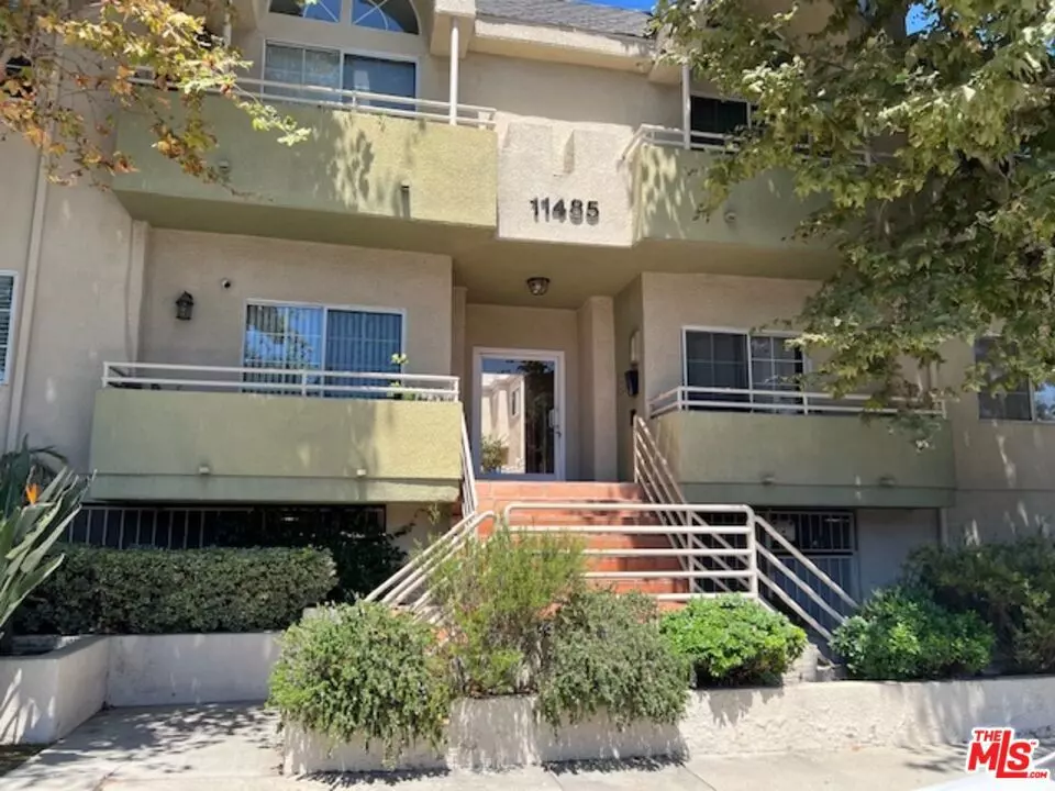 Studio City, CA 91602,11485 Moorpark ST #8