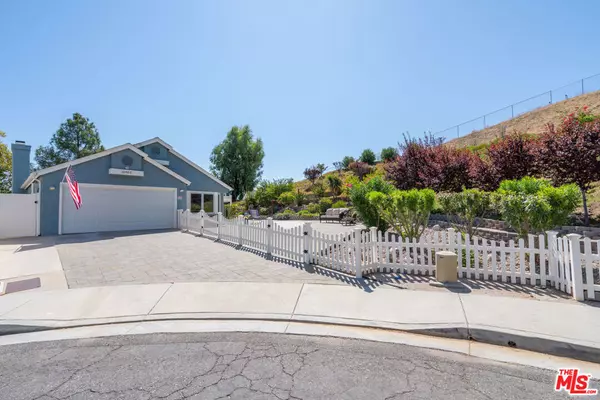 31902 Green Hill DR, Castaic, CA 91384