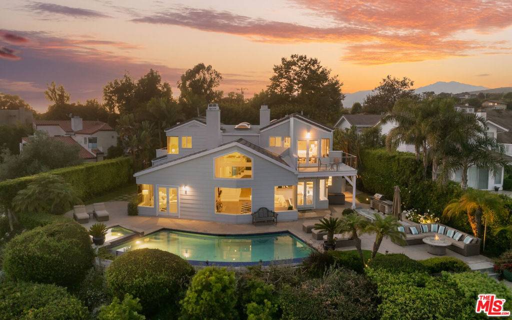 6184 Galahad RD, Malibu, CA 90265