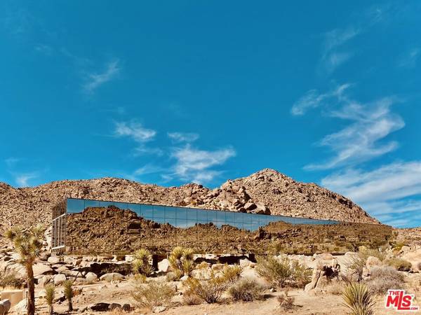 Joshua Tree, CA 92252,8198 Uphill RD