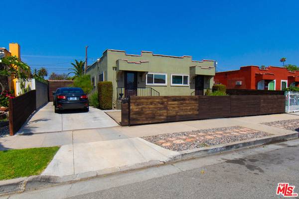 Los Angeles, CA 90047,5847 S Wilton PL