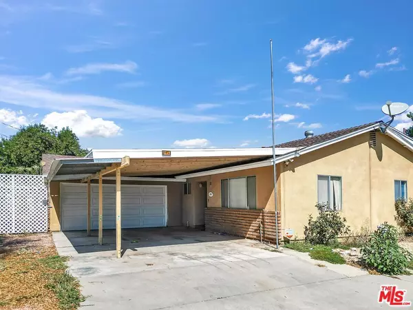 592 E Johnston AVE, Hemet, CA 92543