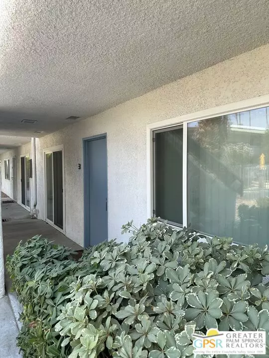 Palm Springs, CA 92264,1900 S Palm Canyon DR #3