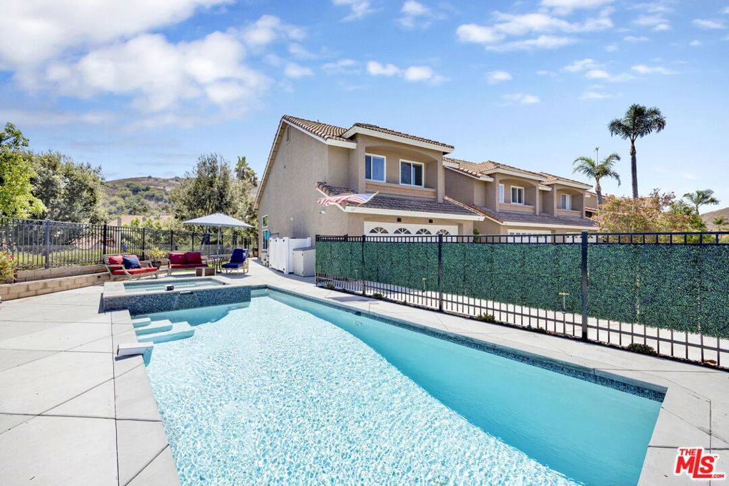 766 S Langtree LN, Anaheim, CA 92807