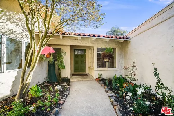 Westlake Village, CA 91361,2224 Kelmscott CT