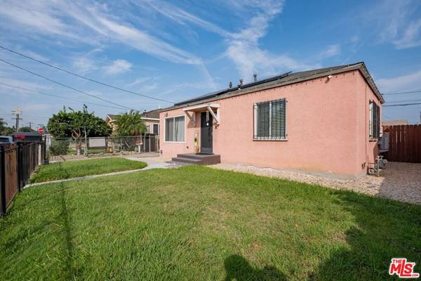 633 W Cherry ST, Compton, CA 90222