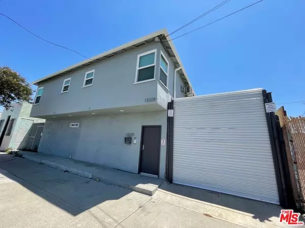 15328 S San Pedro ST, Gardena, CA 90248