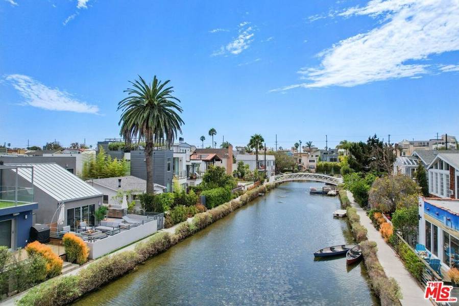 226 Carroll Canal, Venice, CA 90291