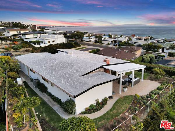 Malibu, CA 90265,3729 Oceanhill WAY