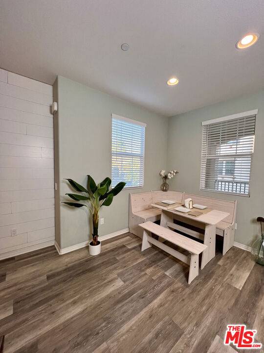 Santa Clarita, CA 91350,22126 Barrington WAY