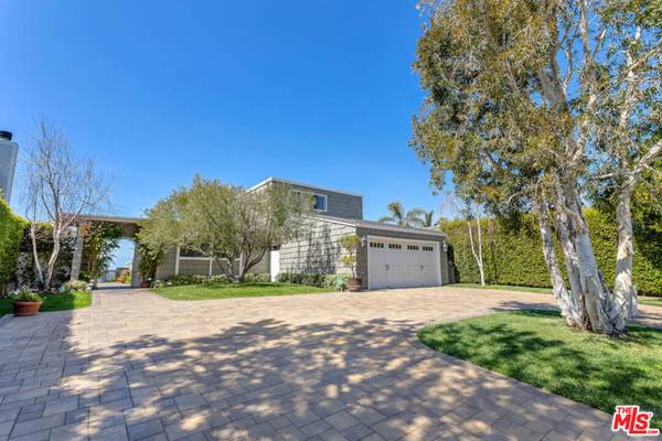 Malibu, CA 90265,6439 Surfside WAY