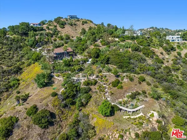 Malibu, CA 90265,333 Moonrise DR