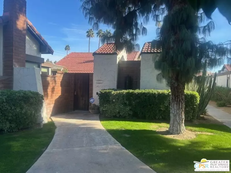 2353 Miramonte CIR #C, Palm Springs, CA 92264