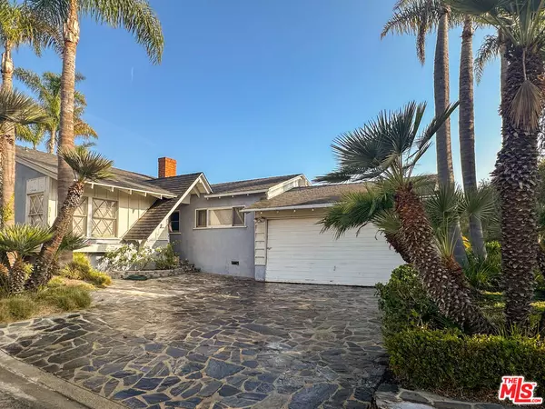 2933 Glenn AVE, Santa Monica, CA 90405