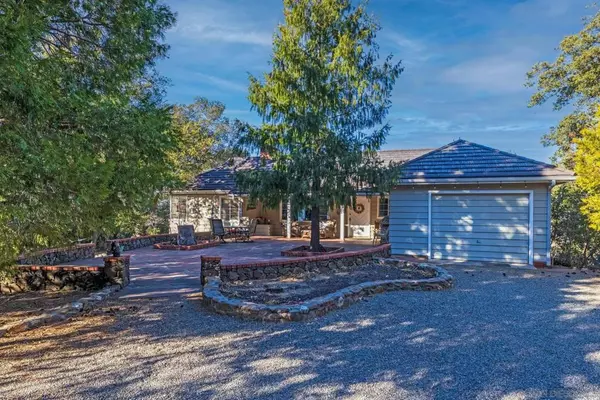 Julian, CA 92036,3306 Oak Grove