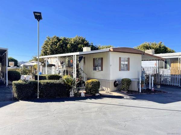 351 E Bradley Ave #Space #26, El Cajon, CA 92021