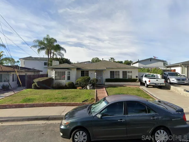 5112 Tipton St, San Diego, CA 92115