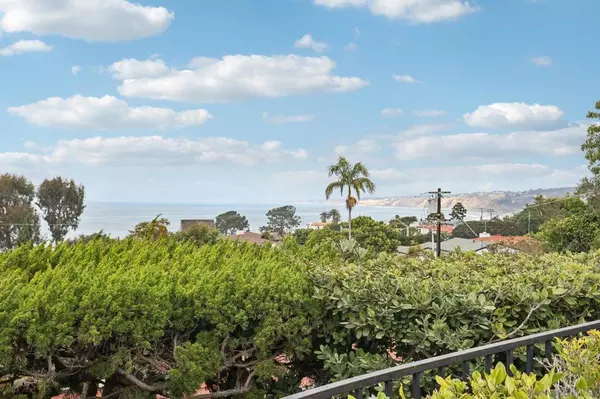 La Jolla, CA 92037,7850 Torrey Lane