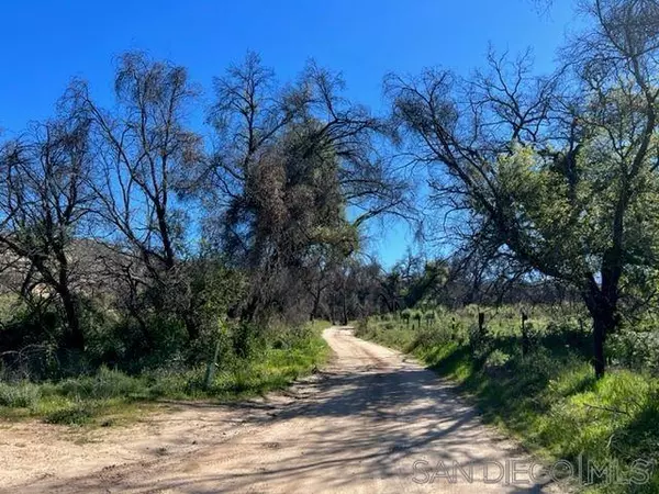 Jamul, CA 91935,Bunny Dr.