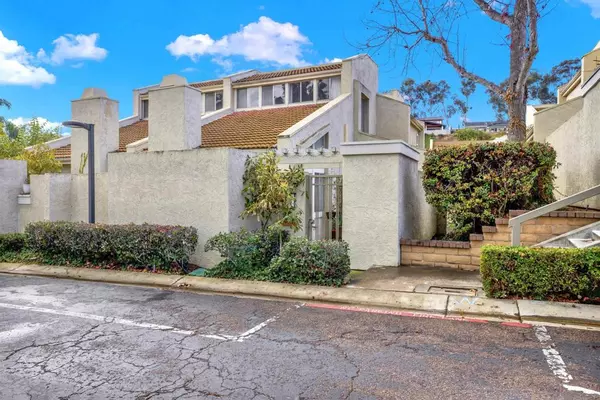 6218 Caminito Araya, San Diego, CA 92122