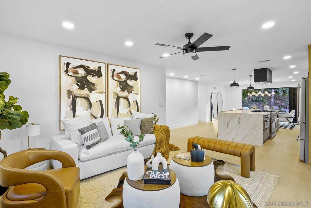 San Diego, CA 92120,7210 Hamlet Ct