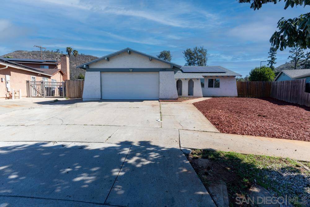 1797 Woodburn St, El Cajon, CA 92021