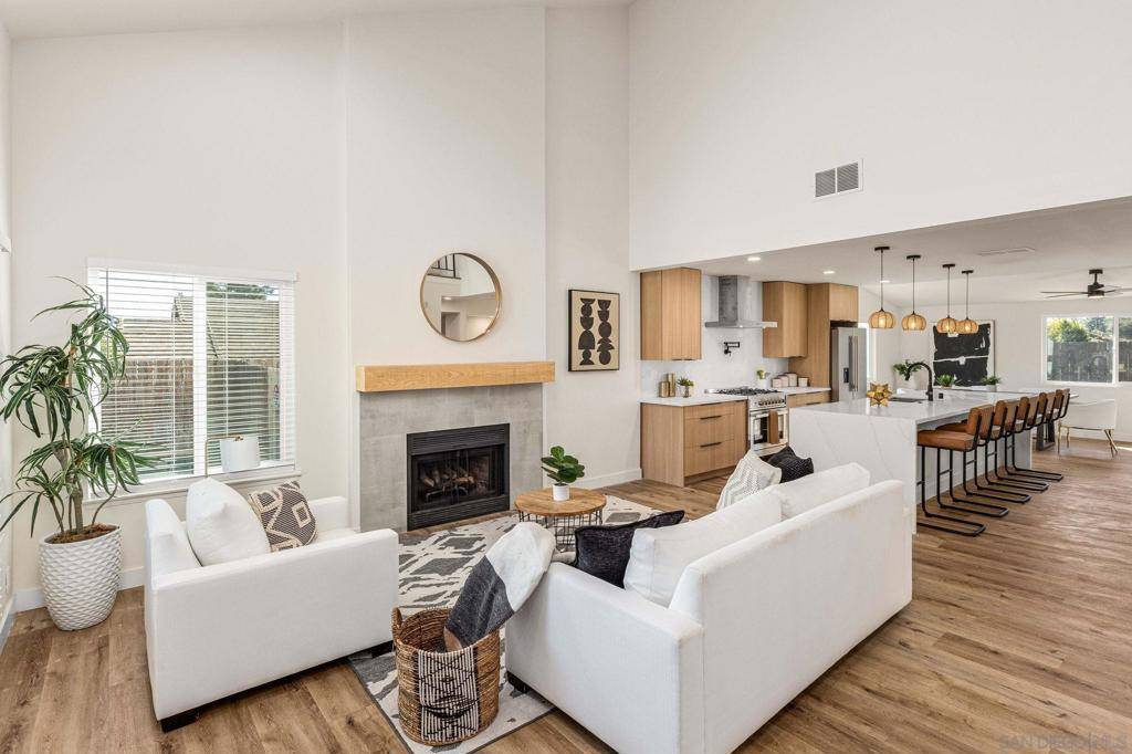 Escondido, CA 92027,1541 N Ash St.