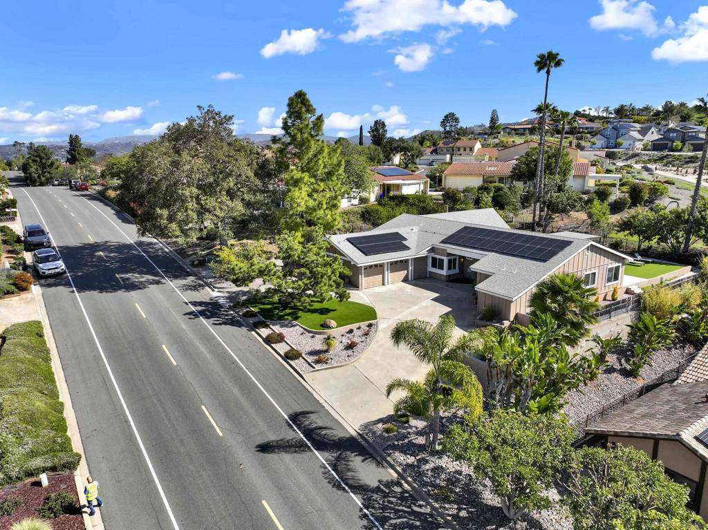 Poway, CA 92064,17351 Saint Andrews Dr