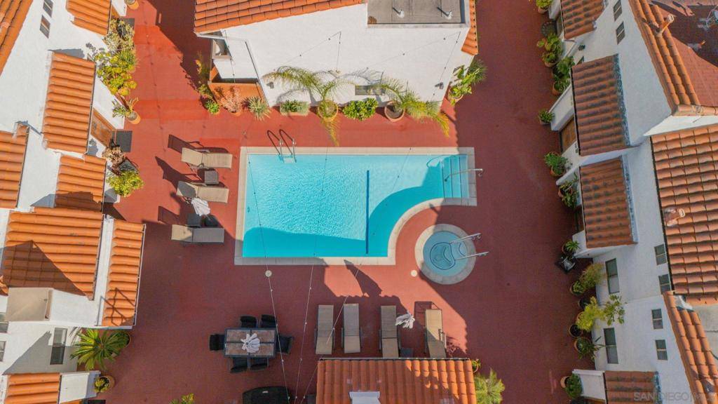 Studio City, CA 91604,10926 Bluffside Dr #30