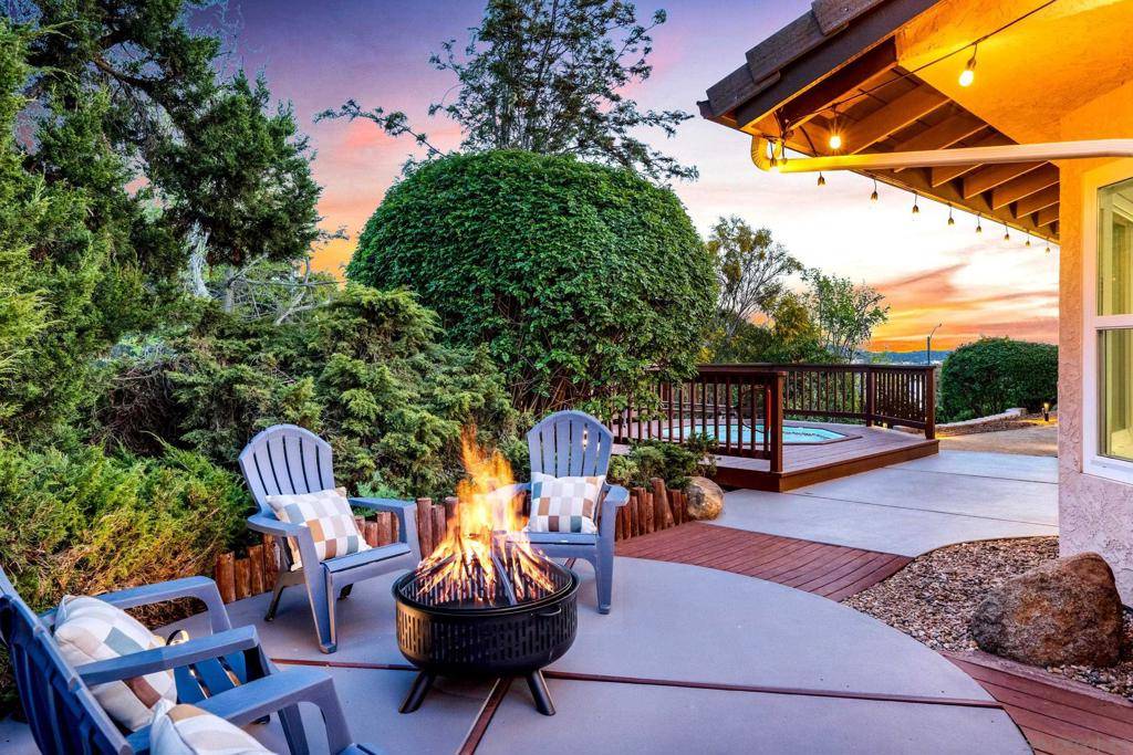 Escondido, CA 92027,1408 Rimrock Drive