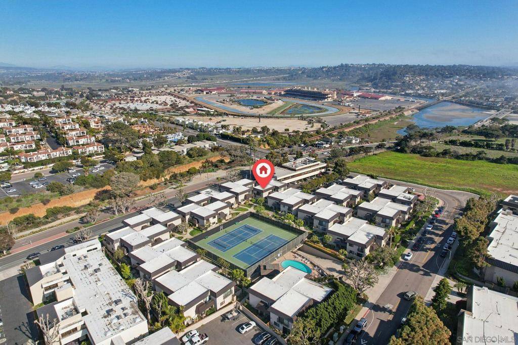 Solana Beach, CA 92075,872 S Sierra Ave