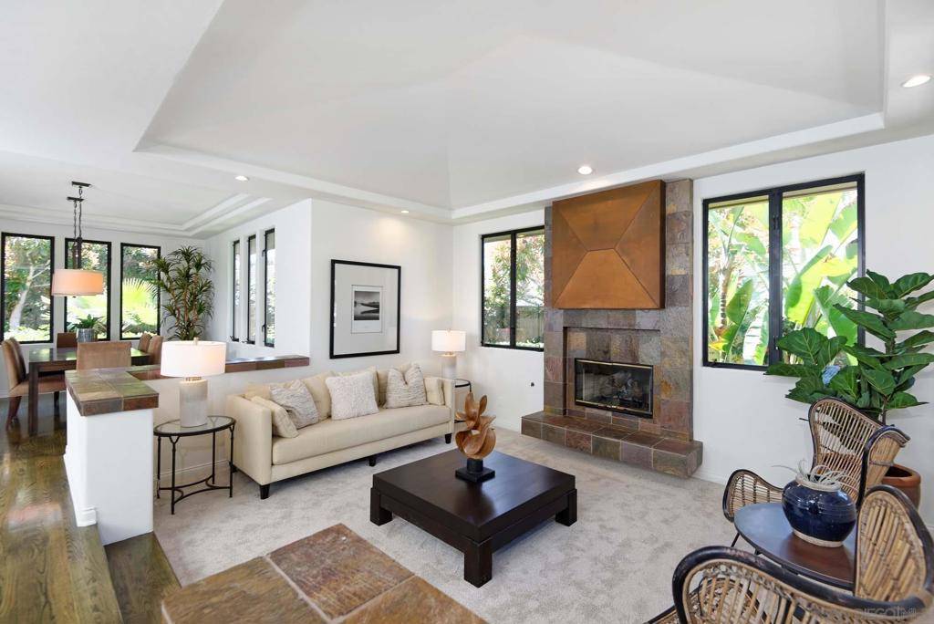 La Jolla, CA 92037,2427 Dresden Place