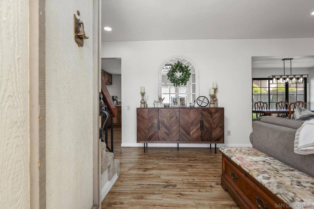 Santee, CA 92071,9563 Mavin Dr