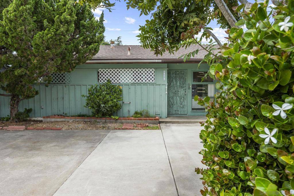 San Diego, CA 92117,4646 Coconino Way