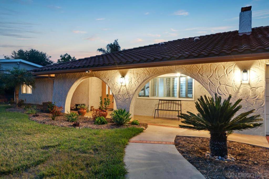 Escondido, CA 92025,1654 Palomino Ln
