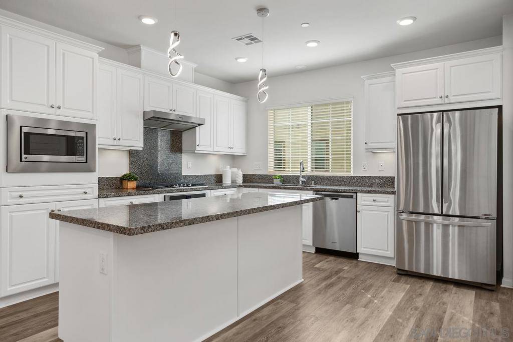 12932 Peppergrass Creek Gate #58, San Diego, CA 92130