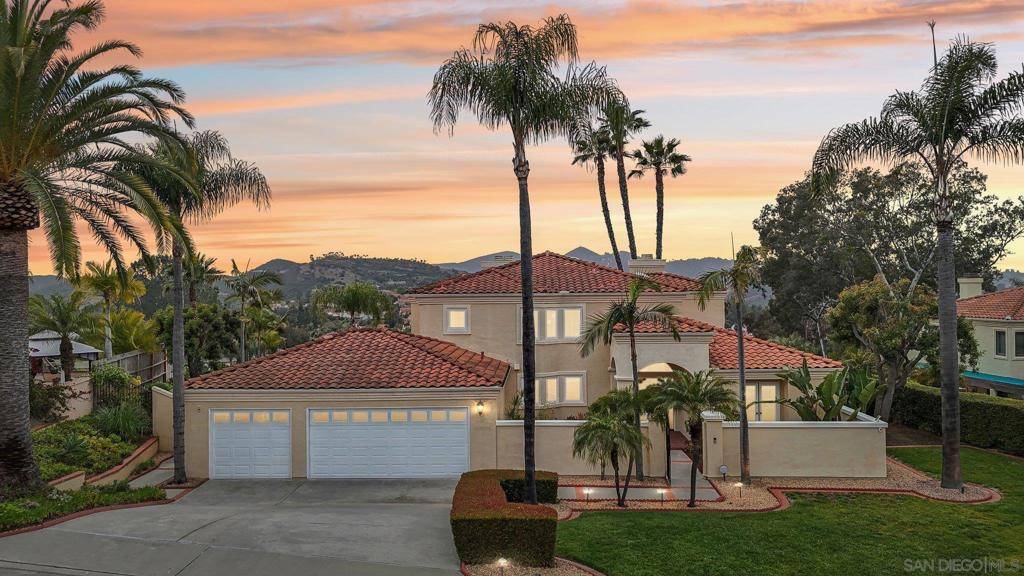 1910 Mountain Valley Lane, Escondido, CA 92029