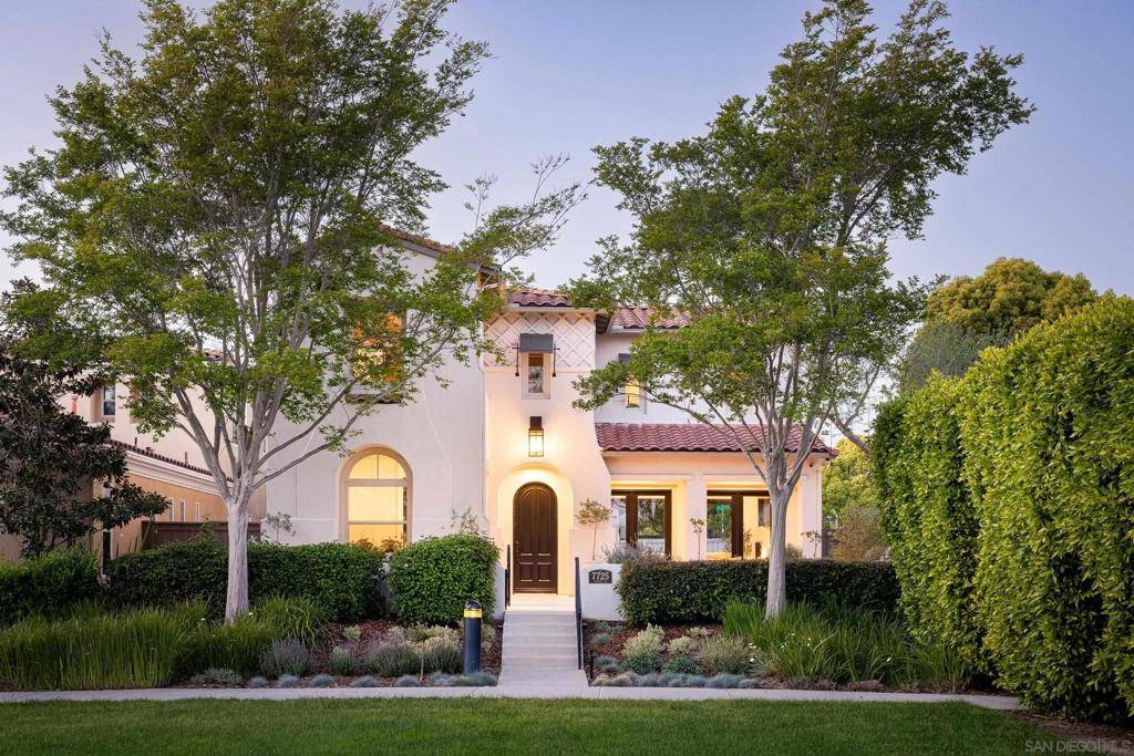 7725 Cantata Ln, San Diego, CA 92127