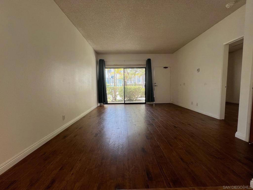San Diego, CA 92122,8310 Regents Rd #1E