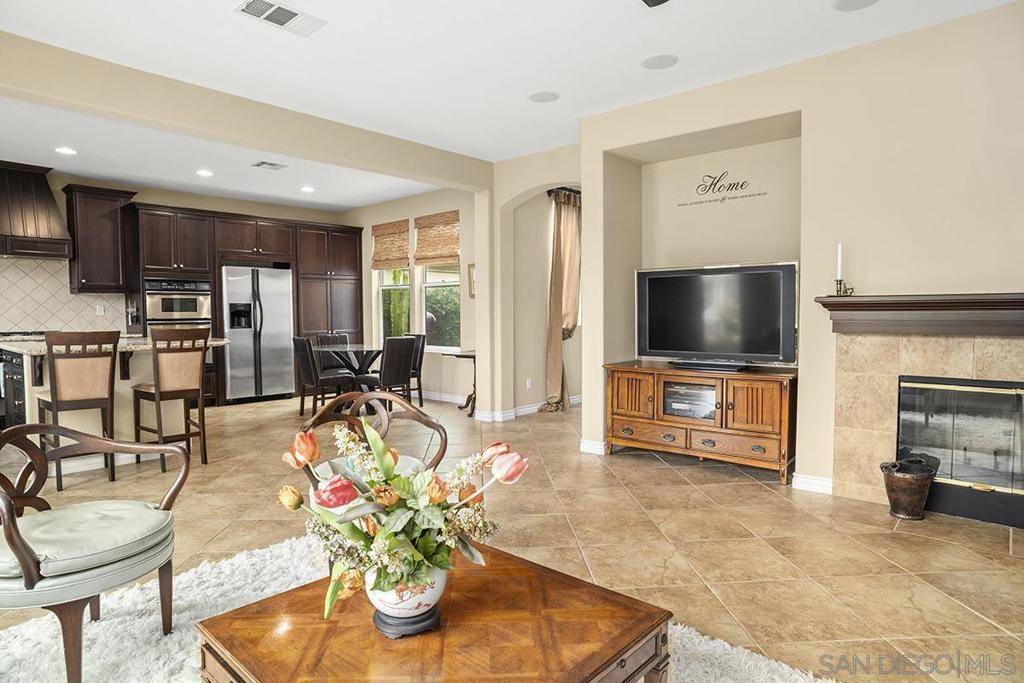 San Marcos, CA 92078,1615 Trenton Way