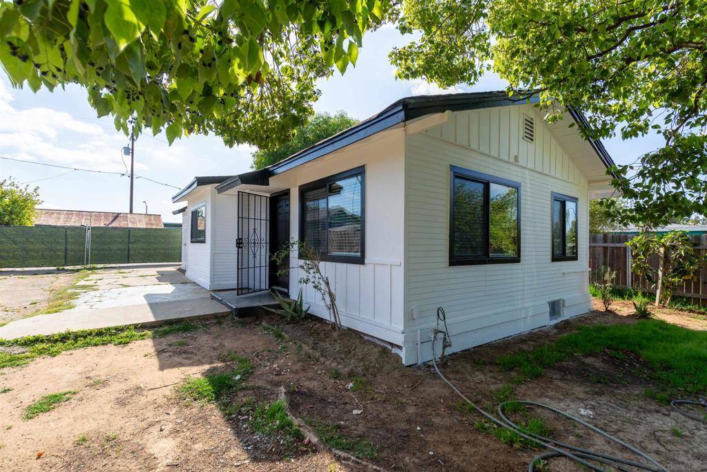 Escondido, CA 92025,717 Park Pl